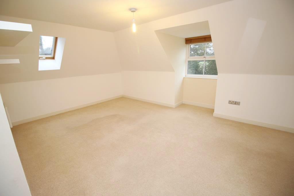 Pryor Close, Tilehurst, Tilehurst Reading
